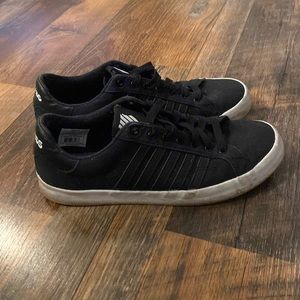 Kswiss basic sneakers size 7.5